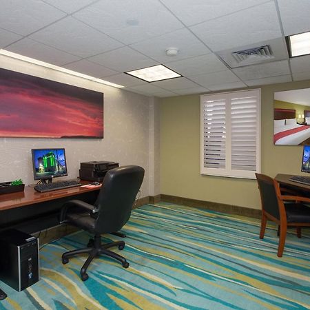 Holiday Inn North Финикс Екстериор снимка