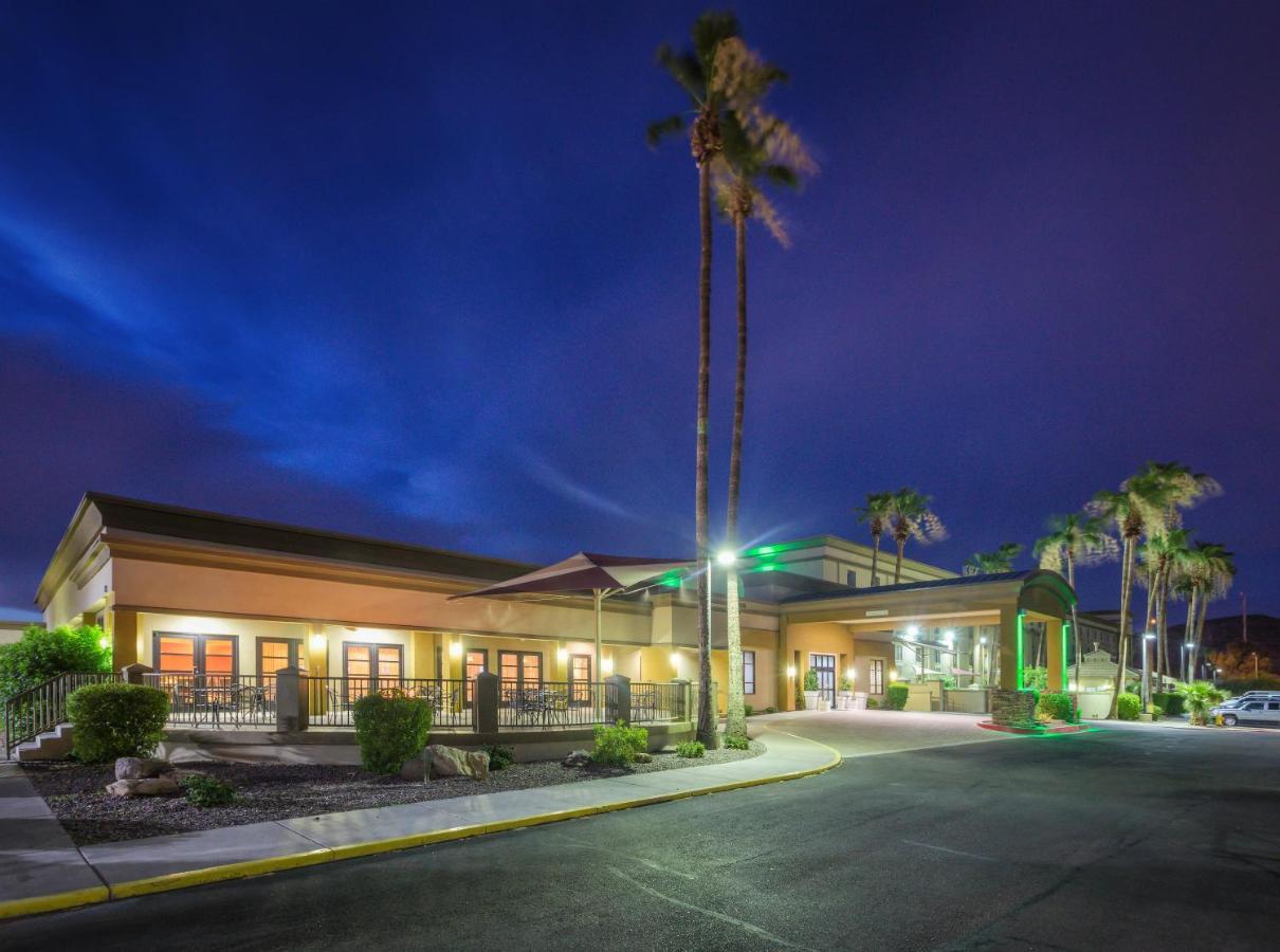 Holiday Inn North Финикс Екстериор снимка