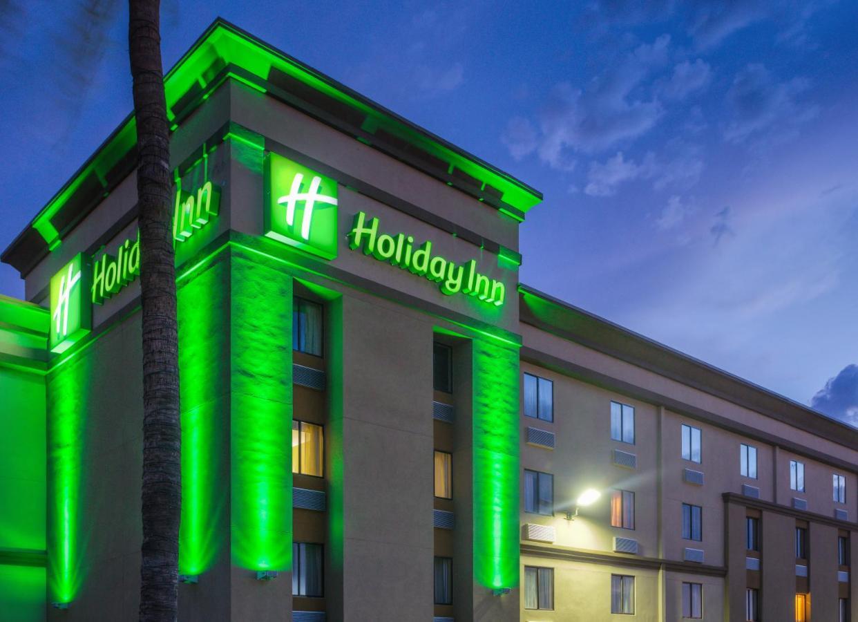 Holiday Inn North Финикс Екстериор снимка
